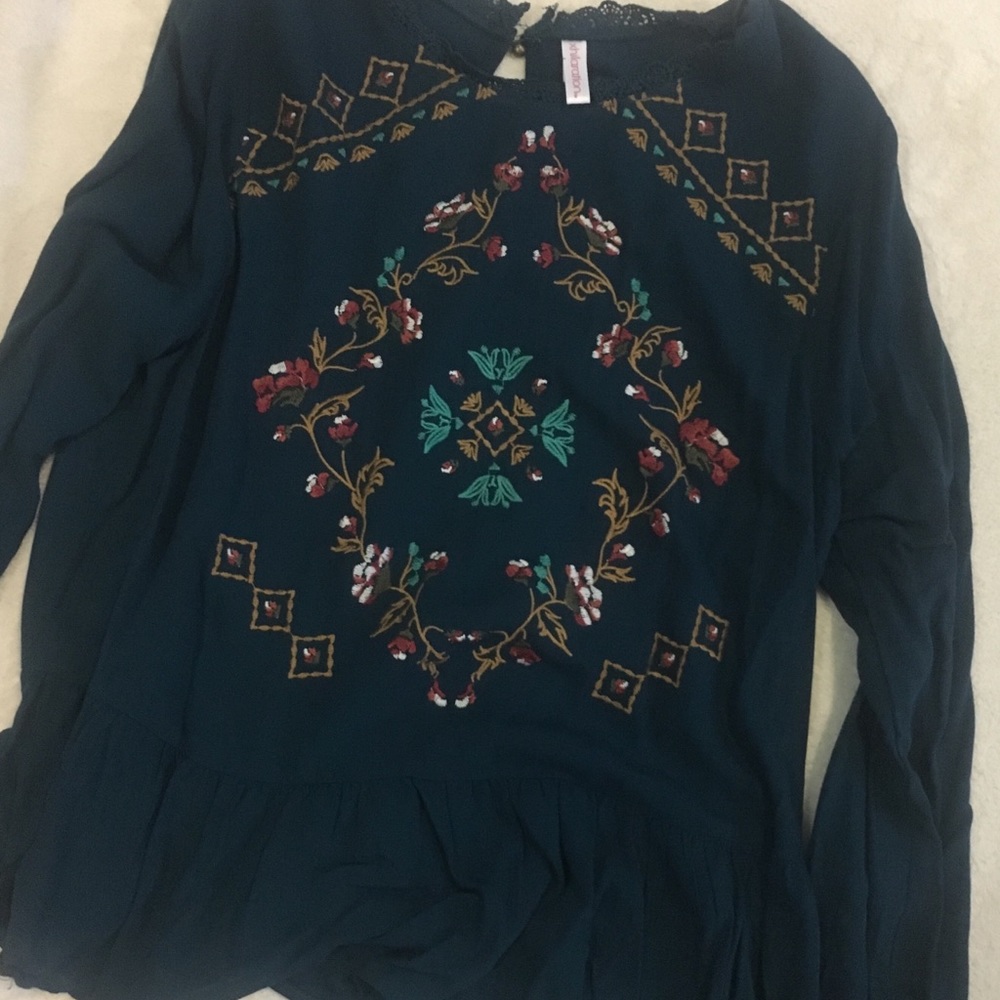 Embroidered flower top